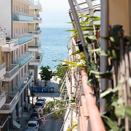 Loutraki Apartment Greek Open House Экстерьер фото